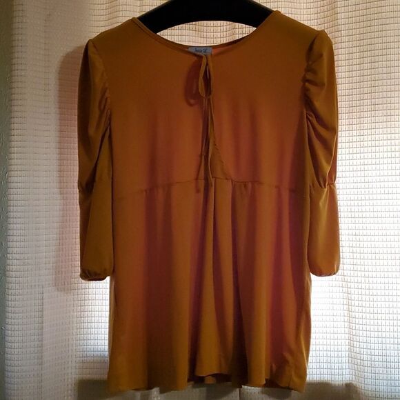 JESSI L woman blouses - Picture 1 of 6